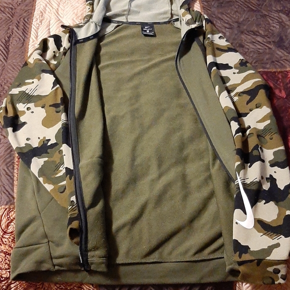 Nike Mens Hoodie Zipdown Camouflage Size Medium - Picture 5 of 8